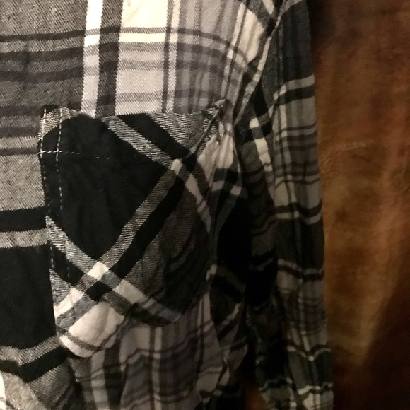 Mossimo Men’s Plaid Button Down Black & White- L - Picture 4 of 7